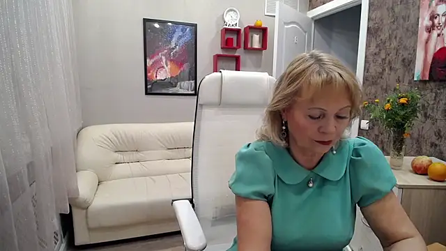 Snapshot of Milla_Cutie18 chatting on 09-22-25, 05:31 Milla Cutie18 online show from 09-22-25, 05:31