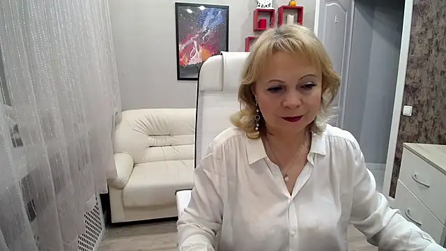 Snapshot of Milla_Cutie18 chatting on 11-21-25, 05:06 Milla Cutie18 online show from 11-21-25, 05:06