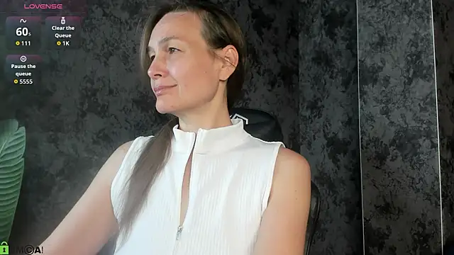 Lillian White online show from 08-06-26, 12:56