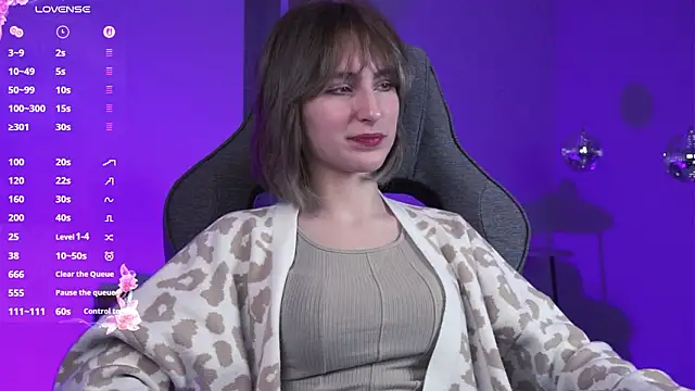 LuxRayi online show from 03-05-26, 06:09