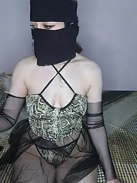 Qamarr online show from 02-11-25, 05:47