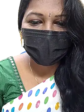 Snapshot of kathrina_96 chatting on 12-15-25, 05:06 kathrina 96 online show from 12-15-25, 05:06