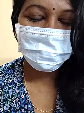 Snapshot of kathrina_96 chatting on 03-08-26, 07:56 kathrina 96 online show from 03-08-26, 07:56