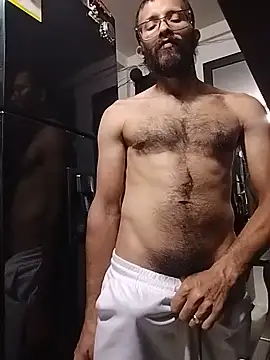 hairyserious online show from 05-20-26, 04:18