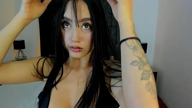 NataGarcia online show from 11-21-25, 04:27