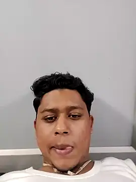 Snapshot of sailord chatting on 12-23-24, 09:40 sailord online show from 12-23-24, 09:40