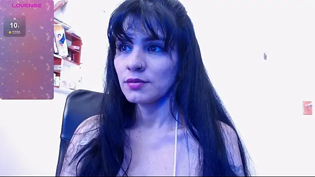 Snapshot of elissa_iris chatting on 03-18-25, 08:25 elissa iris online show from 03-18-25, 08:25