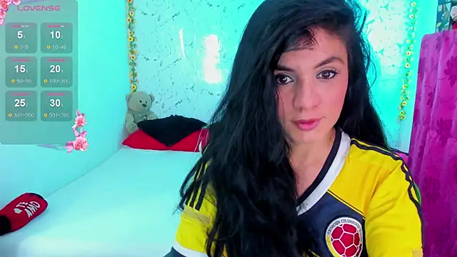 Snapshot of elissa_iris chatting on 10-29-25, 04:20 elissa iris online show from 10-29-25, 04:20