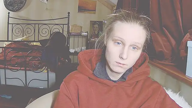 KatiKate online show from 01-17-25, 02:28