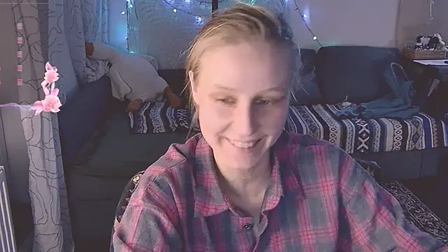 KatiKate online show from 02-13-25, 07:52