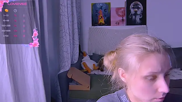 KatiKate online show from 03-20-25, 04:53