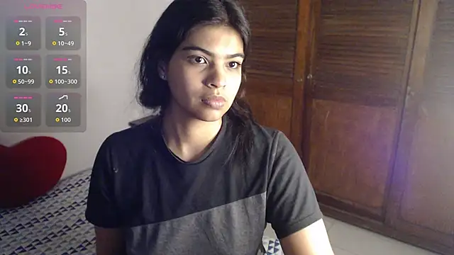 Snapshot of Pocahontas_Princess_ chatting on 10-26-25, 04:29 Pocahontas Princess online show from 10-26-25, 04:29