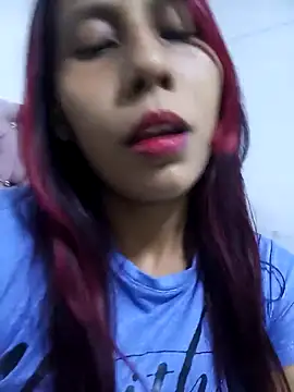 Snapshot of lovelykad chatting on 10-16-25, 02:29 lovelykad online show from 10-16-25, 02:29