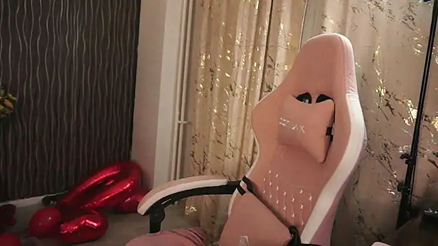 KimSkyex online show from 03-21-25, 06:51