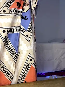 Blancanievess online show from 10-20-25, 12:33