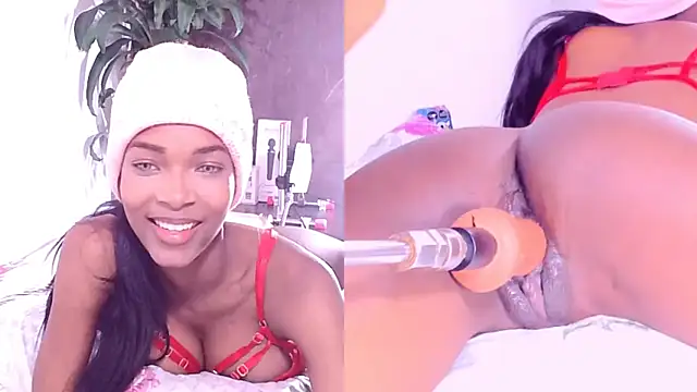 Snapshot of Lunna_thomson001 chatting on 03-20-26, 02:44 Lunna thomson001 online show from 03-20-26, 02:44