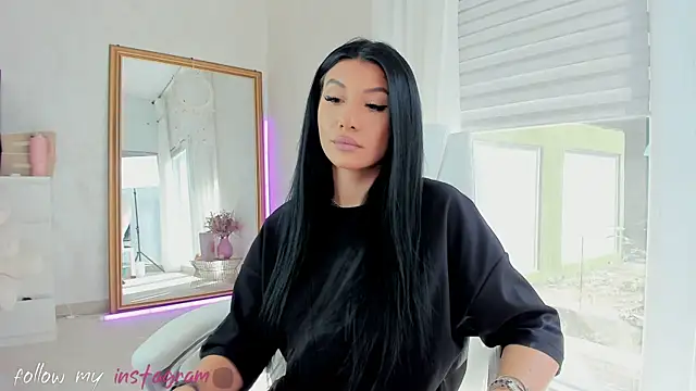 missdiamond  online show from 09-09-25, 07:52