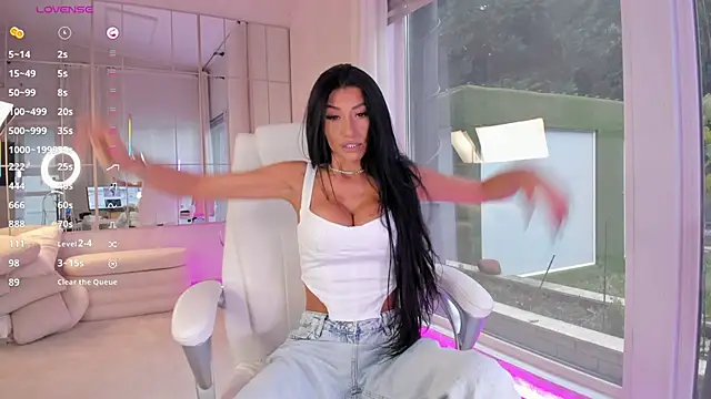 missdiamond  online show from 12-15-25, 07:56