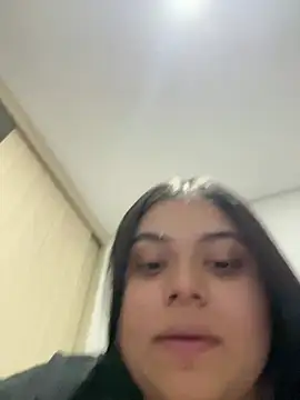Snapshot of alissonfernandez_ chatting on 01-09-25, 01:08 alissonfernandez online show from 01-09-25, 01:08