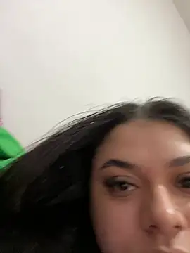 Snapshot of alissonfernandez_ chatting on 01-10-25, 03:06 alissonfernandez online show from 01-10-25, 03:06