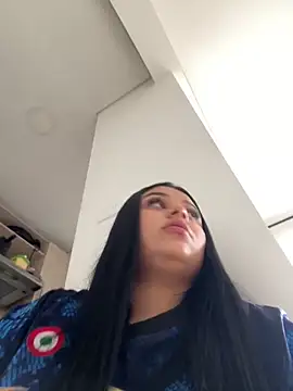 Snapshot of alissonfernandez_ chatting on 01-17-25, 08:22 alissonfernandez online show from 01-17-25, 08:22