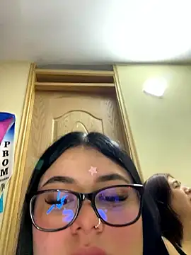 Snapshot of alissonfernandez_ chatting on 01-09-26, 11:06 alissonfernandez online show from 01-09-26, 11:06