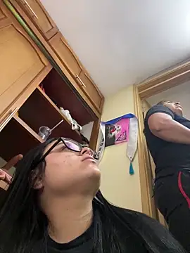 Snapshot of alissonfernandez_ chatting on 02-10-26, 11:36 alissonfernandez online show from 02-10-26, 11:36