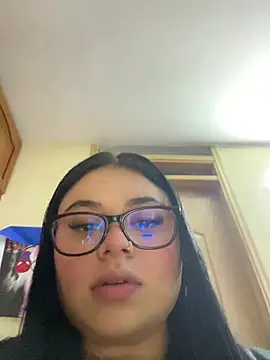 Snapshot of alissonfernandez_ chatting on 02-13-26, 11:12 alissonfernandez online show from 02-13-26, 11:12