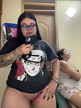 Snapshot of alissonfernandez_ chatting on 03-13-26, 02:18 alissonfernandez online show from 03-13-26, 02:18