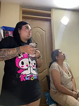 Snapshot of alissonfernandez_ chatting on 03-14-26, 11:04 alissonfernandez online show from 03-14-26, 11:04