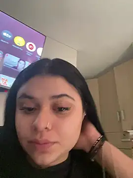 Snapshot of alissonfernandez_ chatting on 06-25-26, 07:51 alissonfernandez online show from 06-25-26, 07:51