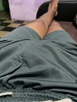 Desiboy   21 online show from 03-03-25, 05:18