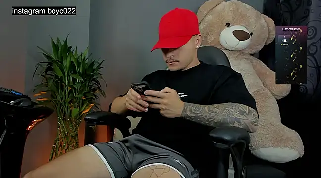 boyc022  online show from 03-08-25, 10:56