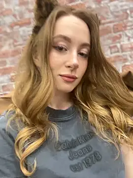  AngelMoon  online show from 10-30-25, 03:52