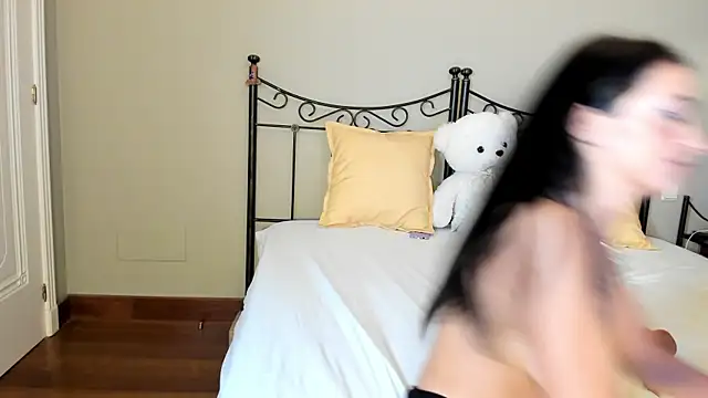 LunaMystyque online show from 03-18-25, 11:20