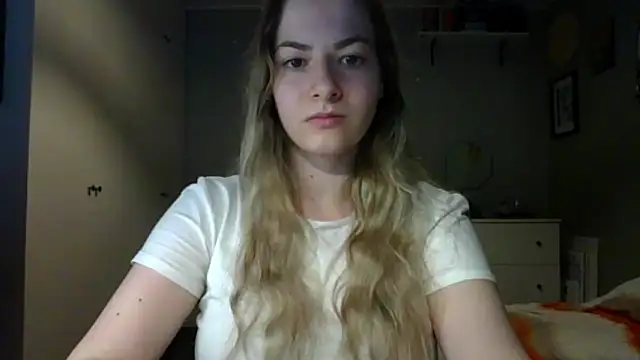 Snapshot of ROSIEx_sweet chatting on 10-30-25, 08:05 ROSIEx sweet online show from 10-30-25, 08:05