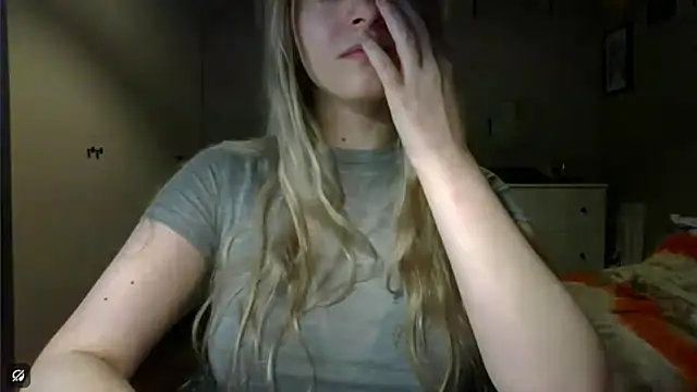 Snapshot of ROSIEx_sweet chatting on 12-16-25, 09:03 ROSIEx sweet online show from 12-16-25, 09:03