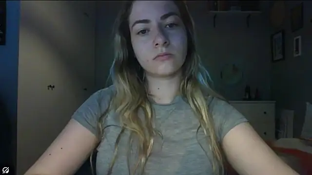 Snapshot of ROSIEx_sweet chatting on 07-16-26, 06:52 ROSIEx sweet online show from 07-16-26, 06:52