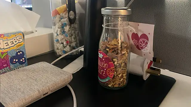 awesome anna online show from 02-26-25, 11:30