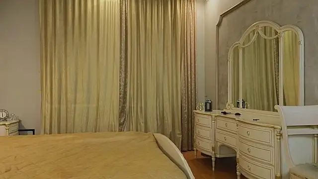 UdelaAshfield online show from 01-21-25, 04:58