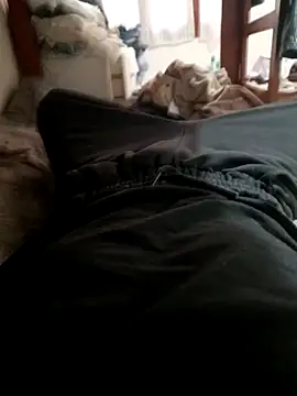 Loytder online show from 11-08-25, 10:08