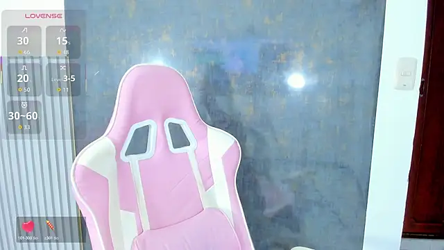 Snapshot of lana_boomer chatting on 12-22-25, 07:55 lana boomer online show from 12-22-25, 07:55