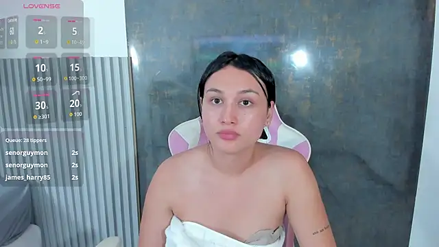 Snapshot of lana_boomer chatting on 01-12-26, 01:22 lana boomer online show from 01-12-26, 01:22