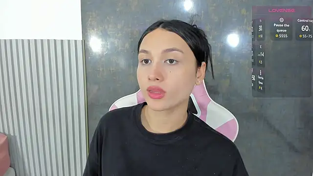 Snapshot of lana_boomer chatting on 02-19-26, 08:05 lana boomer online show from 02-19-26, 08:05