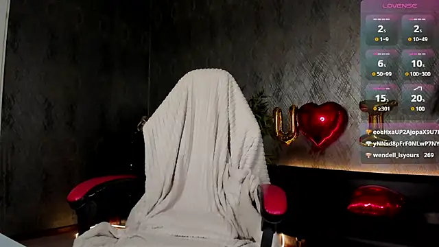 Vanessa Ives  online show from 02-13-25, 09:41