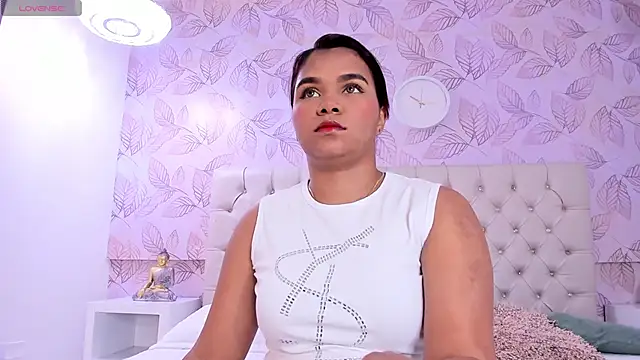 Carolina Evanss online show from 01-29-25, 03:33