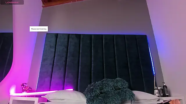 Snapshot of Carolina_Evanss chatting on 03-09-26, 04:05 Carolina Evanss online show from 03-09-26, 04:05