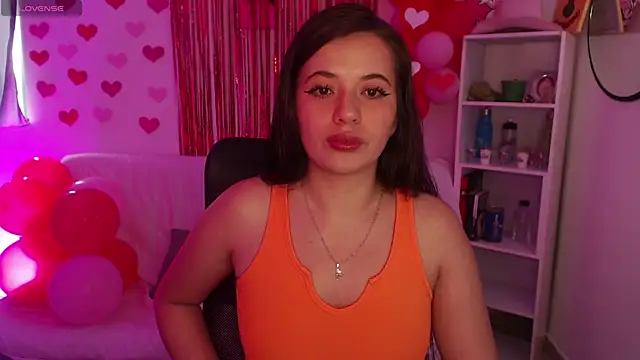 Snapshot of Soy_abby chatting on 02-18-25, 10:14 Soy abby online show from 02-18-25, 10:14