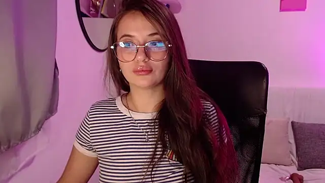 Snapshot of Soy_abby chatting on 03-14-26, 06:19 Soy abby online show from 03-14-26, 06:19