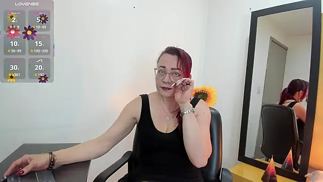 Lupiita223 online show from 03-12-26, 12:55